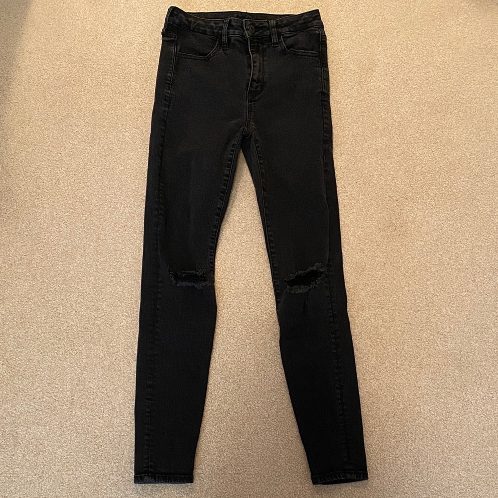 aeo highrise distressed skinny jeans